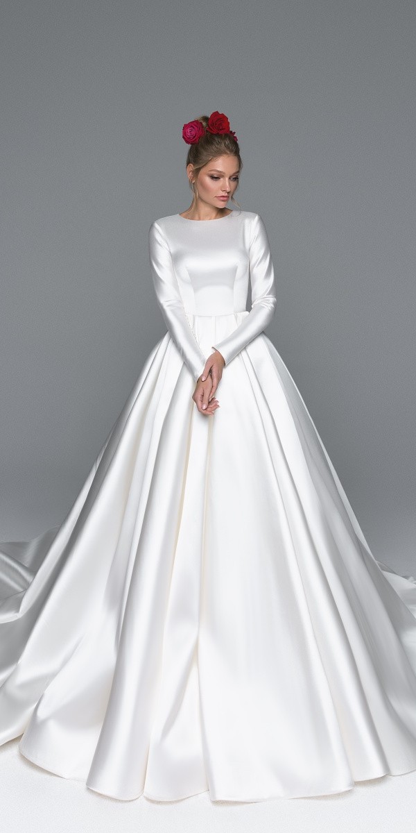 Eva Lendel elegant simple wedding dresses rafaella - Hi Miss Puff