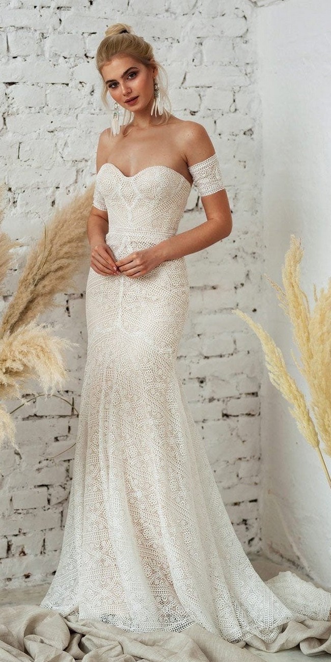 Fit and Flare Bohemin Lace Wedding Dress