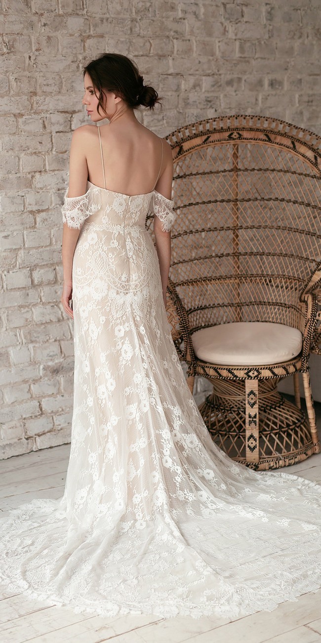 Vintage Bohemian Multi-wear Off the Shoulder Lace Wedding Dress2_cr