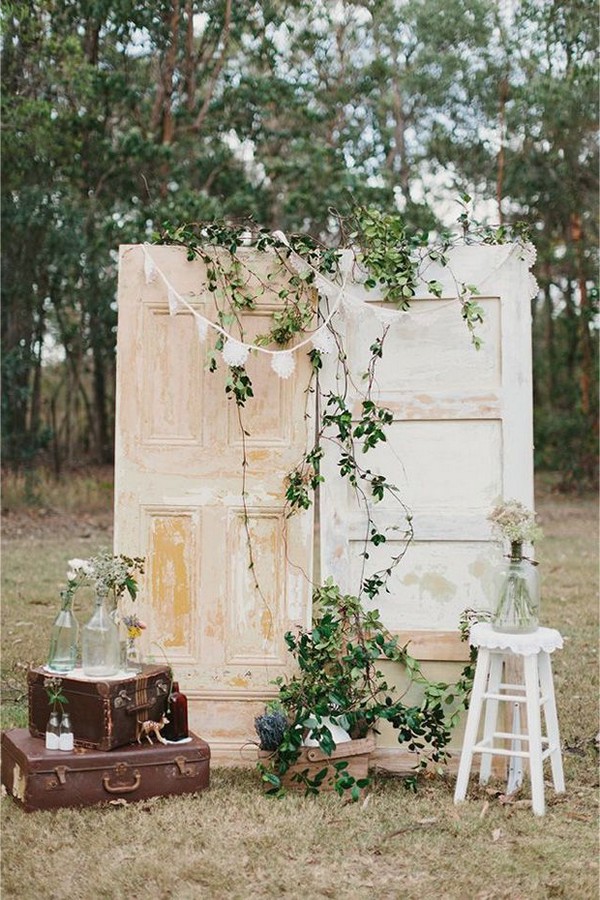 rustic wood old door wedding backdrop and ceremony entrance ideas 18