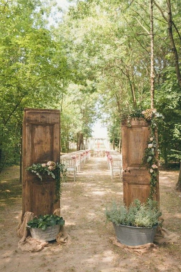 22 Rustic Old Door Wedding Backdrop and Ceremony Entrance 22 Rustic Old Door Wedding Backdrop and Ceremony Entrance