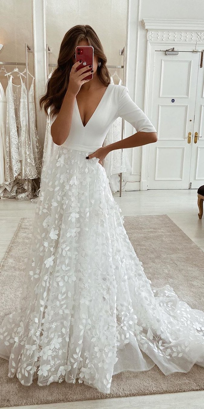 Eleganza Sposa wedding dresses and gowns #wedding #weddingideas #weddingdresses #bridaldresses