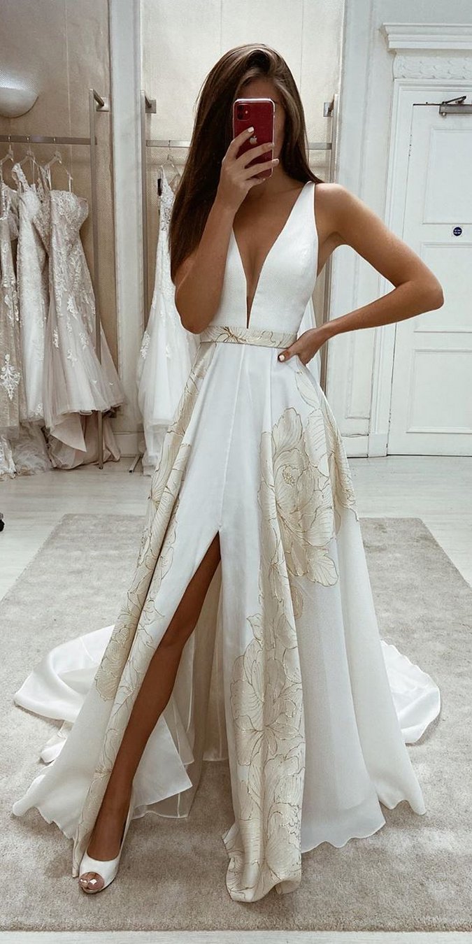 Eleganza Sposa Wedding Dresses 22