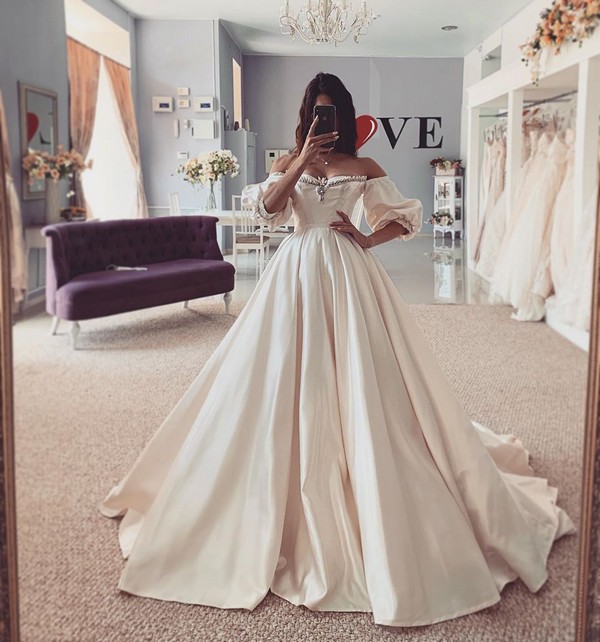 Lace Wedding Dresses 2020 from salonlove1 24