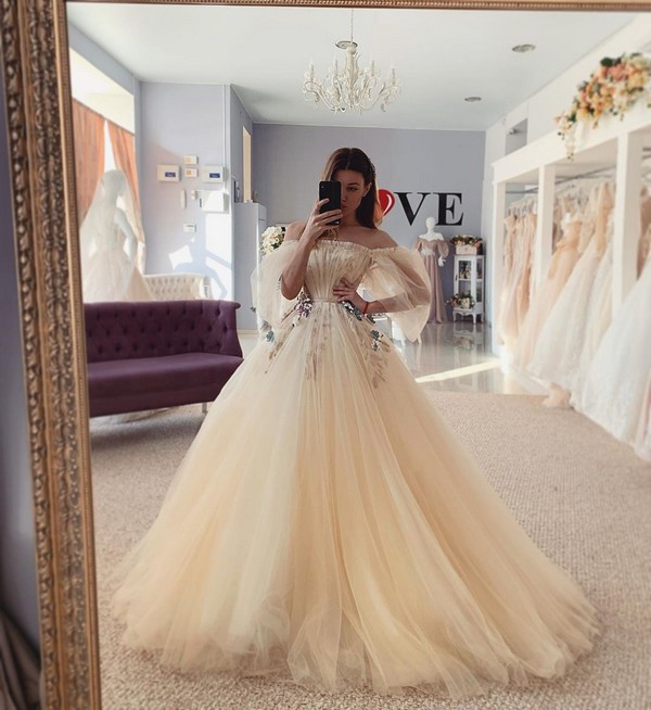 Lace Wedding Dresses 2020 from salonlove1 38