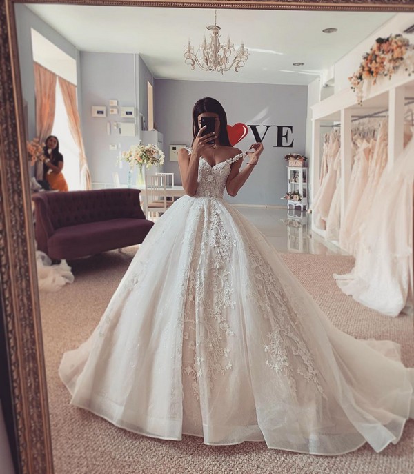 Lace Wedding Dresses 2020 from salonlove1 6