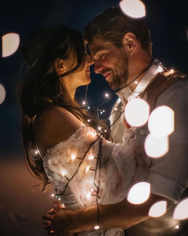 Night Engagement Photo Shoot Ideas with Lights 6