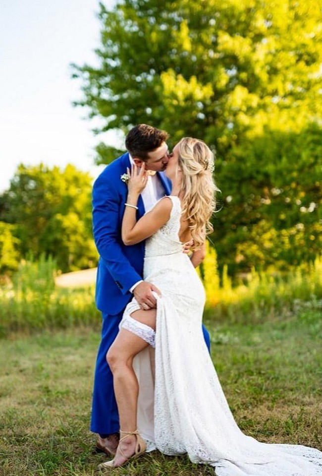 sexy wedding pictures sexy kiss lexinephotographie