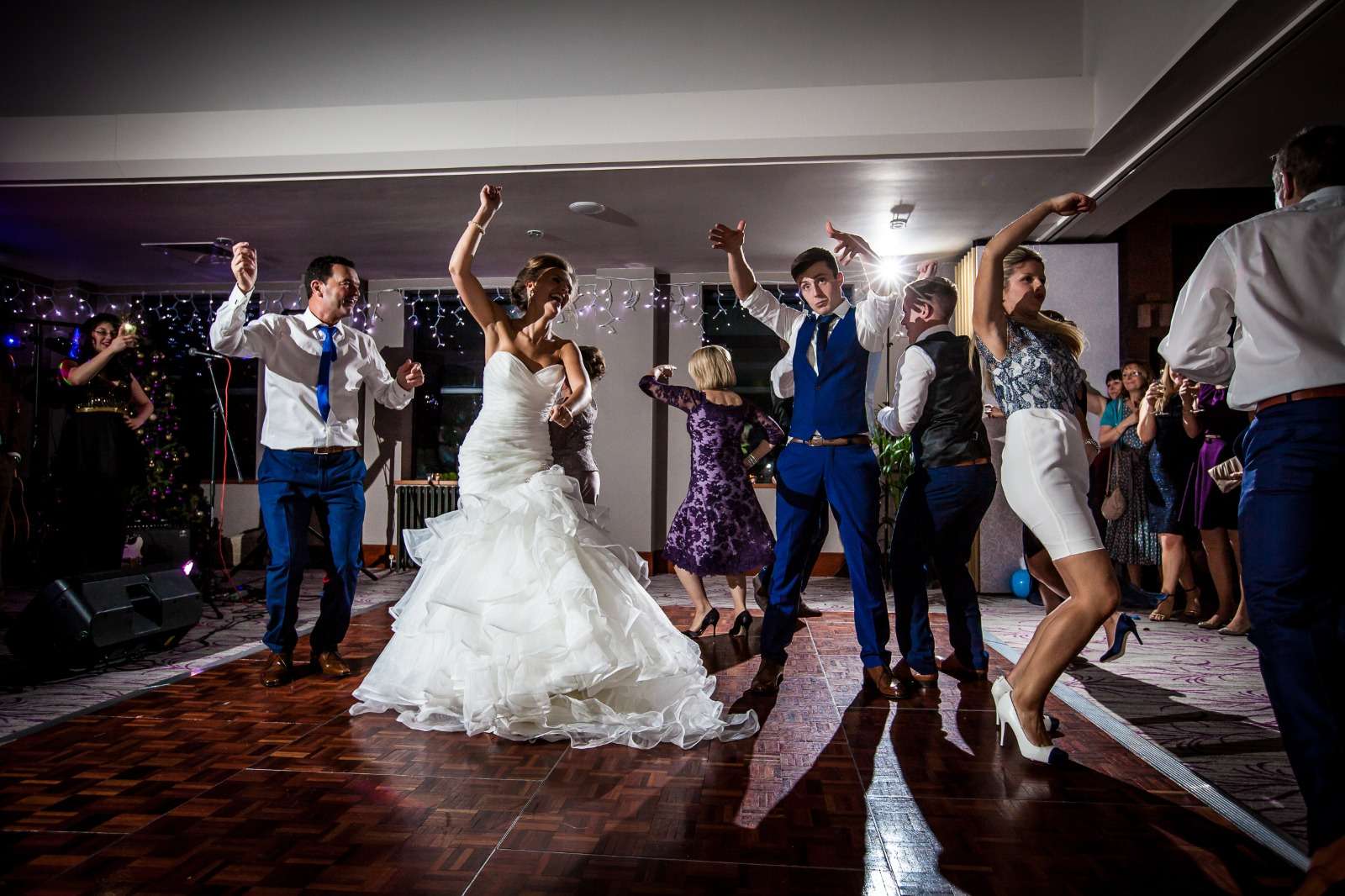 ️ 26 Top Upbeat Wedding Songs 2024 Hi Miss Puff