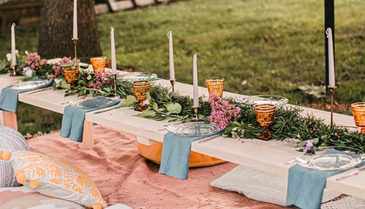 bridal shower party idea romantic garden table decor flowers centerpiece