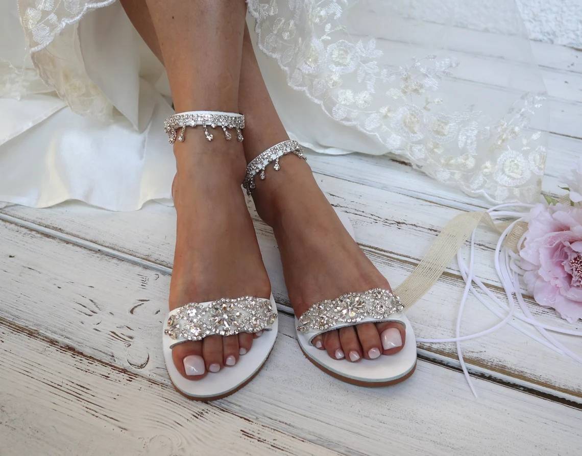 ️ 22 Best Wedding Sandals For Your Wedding 2023 - HMP
